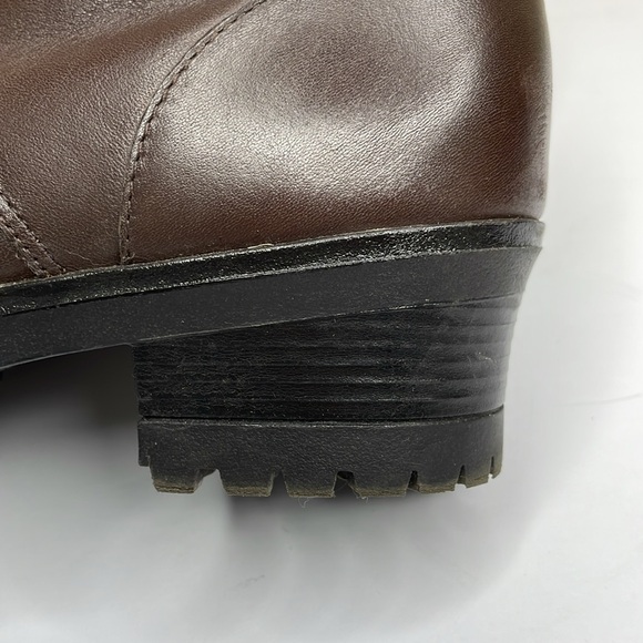 St JOHN’S BAY Brown Leather Lace-Up Ankle Boots Faux Fur Lined Footbed & Insole - Picture 11 of 16